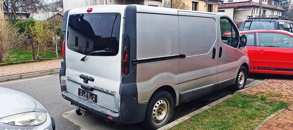 Opel Vivaro cena 15500 przebieg: 300001, rok produkcji 2003 z Nowy Targ małe 137